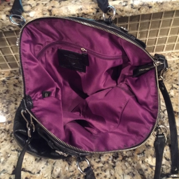 Coach Madison Lindsey - Picture 3 of 4